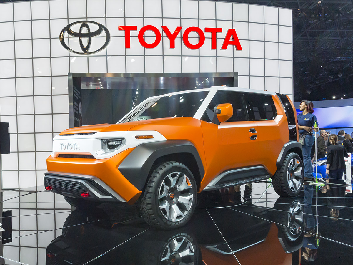 02 Toyota FT 4X Concept NYIAS KBB