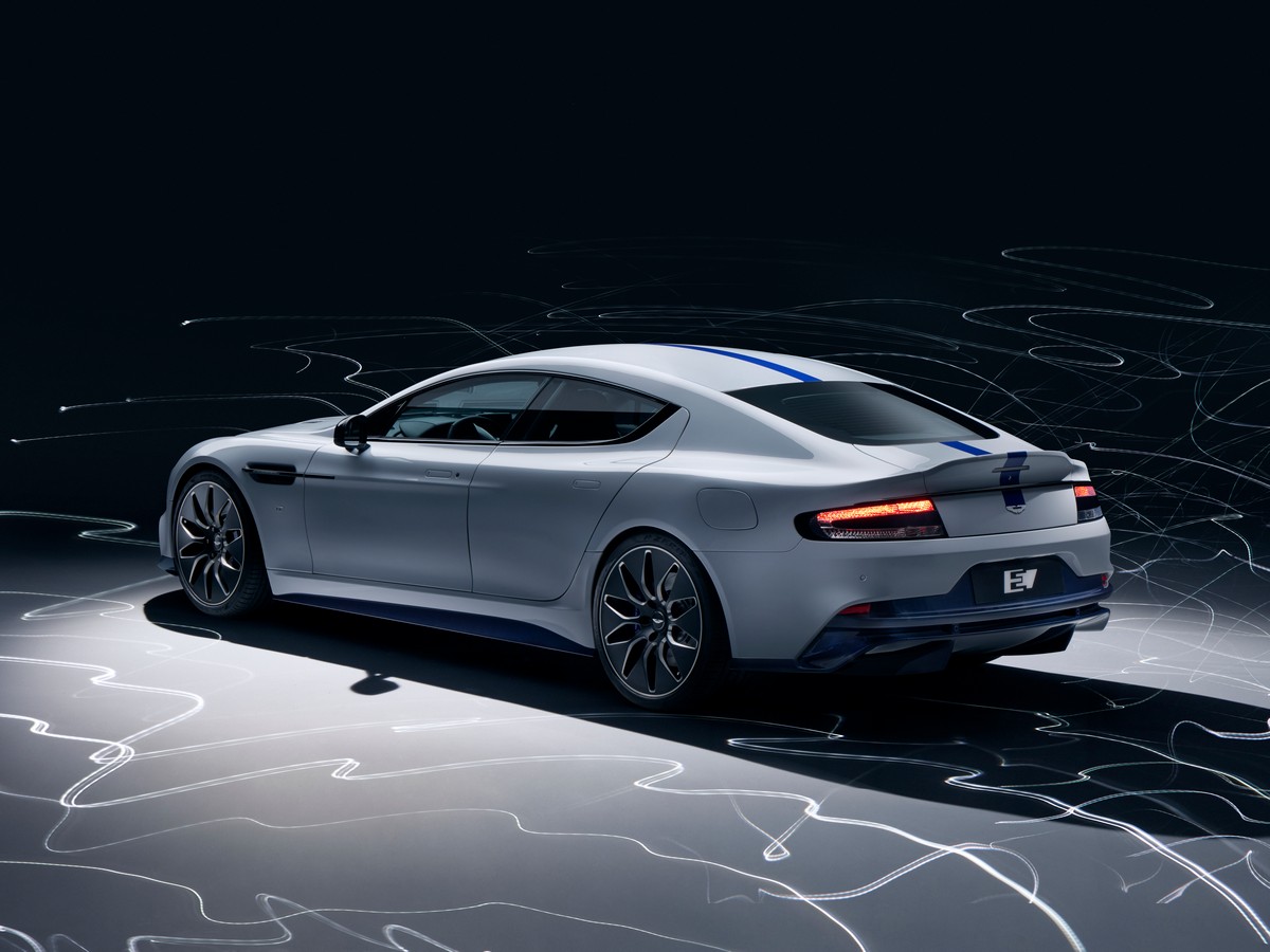 02 Aston Martin Rapide E