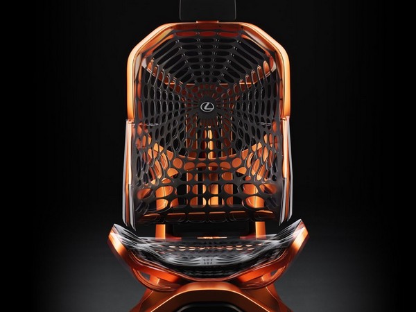 02 Lexus Kinetic Seat Concept