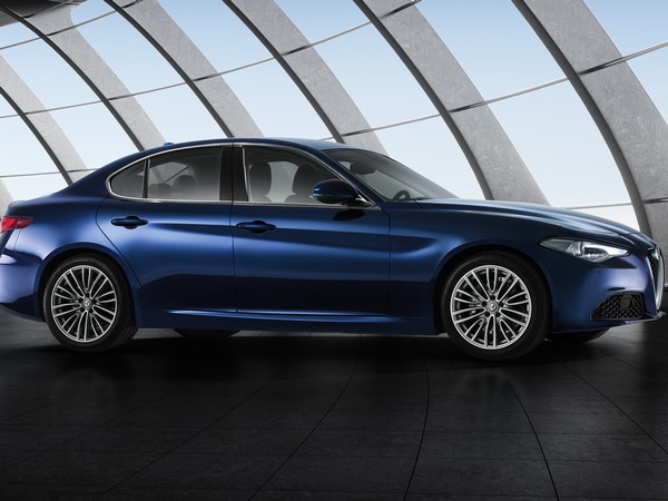 03 2017 Alfa Romeo Giulia