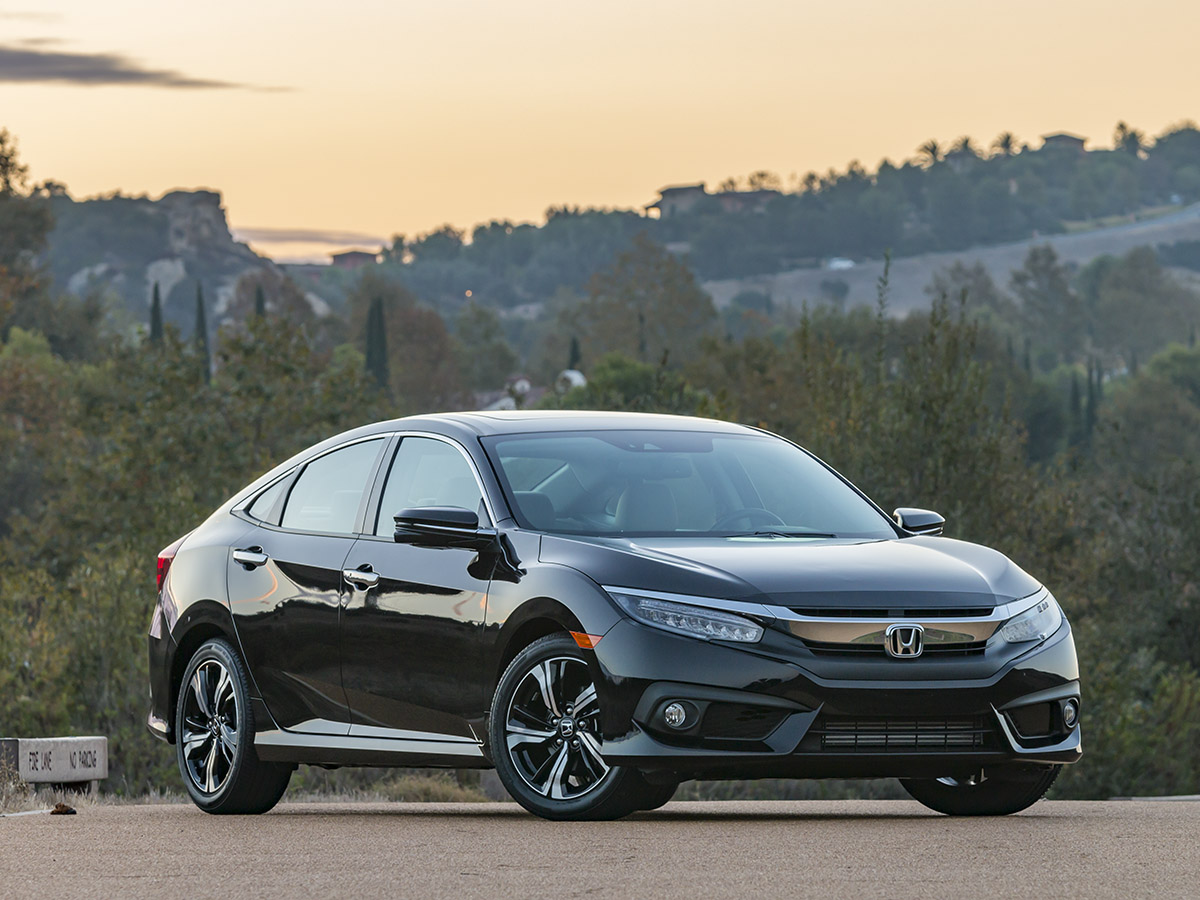 03 2017 Honda Civic Touring Exterior KBB