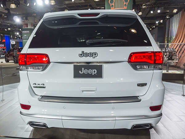 03 2017 Jeep Grand Cherokee Summit