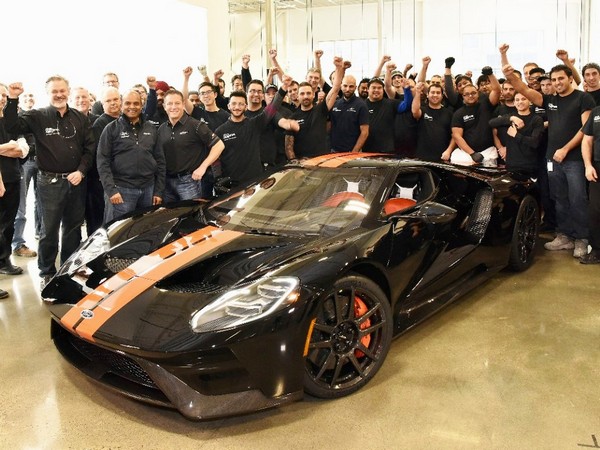 03 2017 Ford Gt Job One