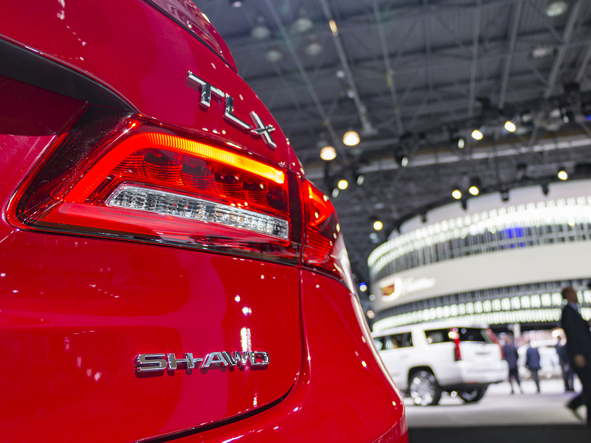 03 2018 Acura TLX NYIAS KBB