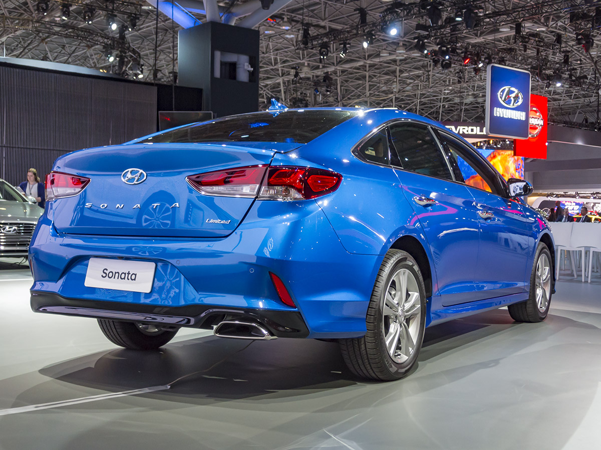 03 2018 Hyundai Sonata NYIAS KBB