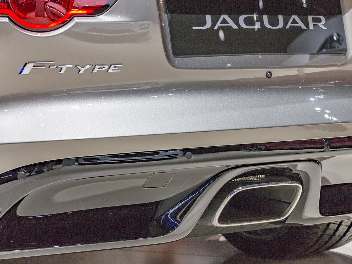 03 2018 Jaguar F Type 4 Cylinder NYIAS KBB