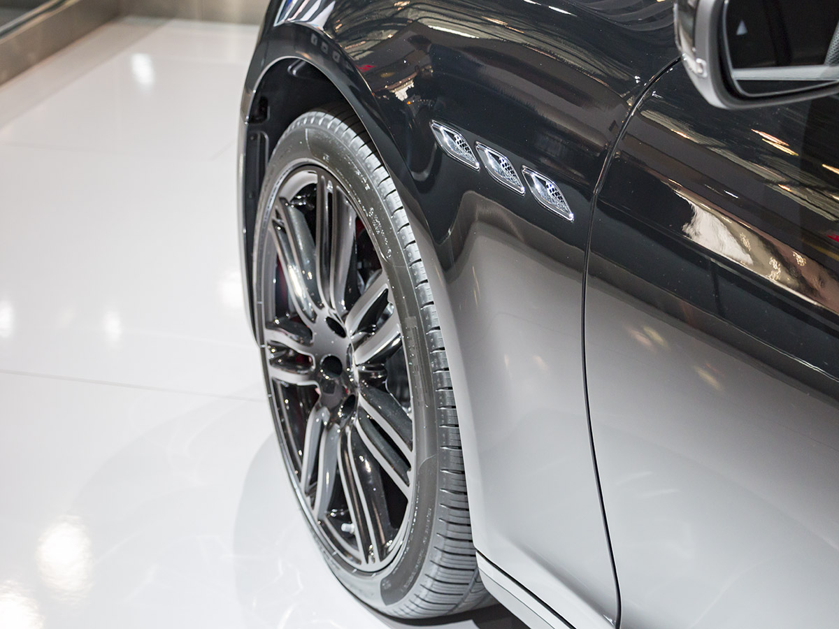 03 2018 Maserati Ghibli Nerissimo NYIAS KBB