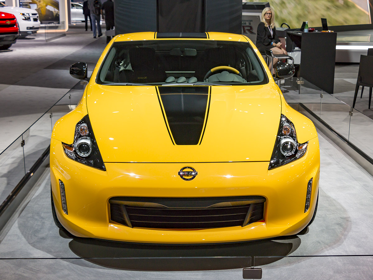 03 2018 Nissan 370Z Heritage NYIAS KBB
