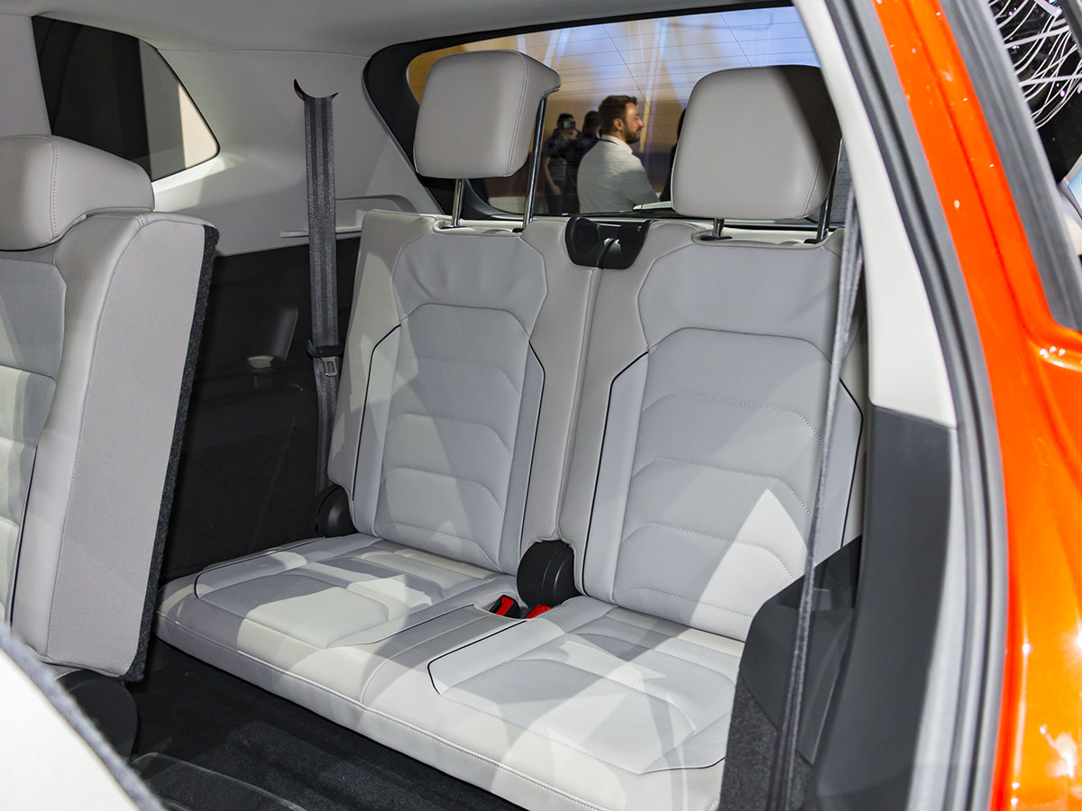 03 2018 Volkswagen Tiguan Detroit KBB