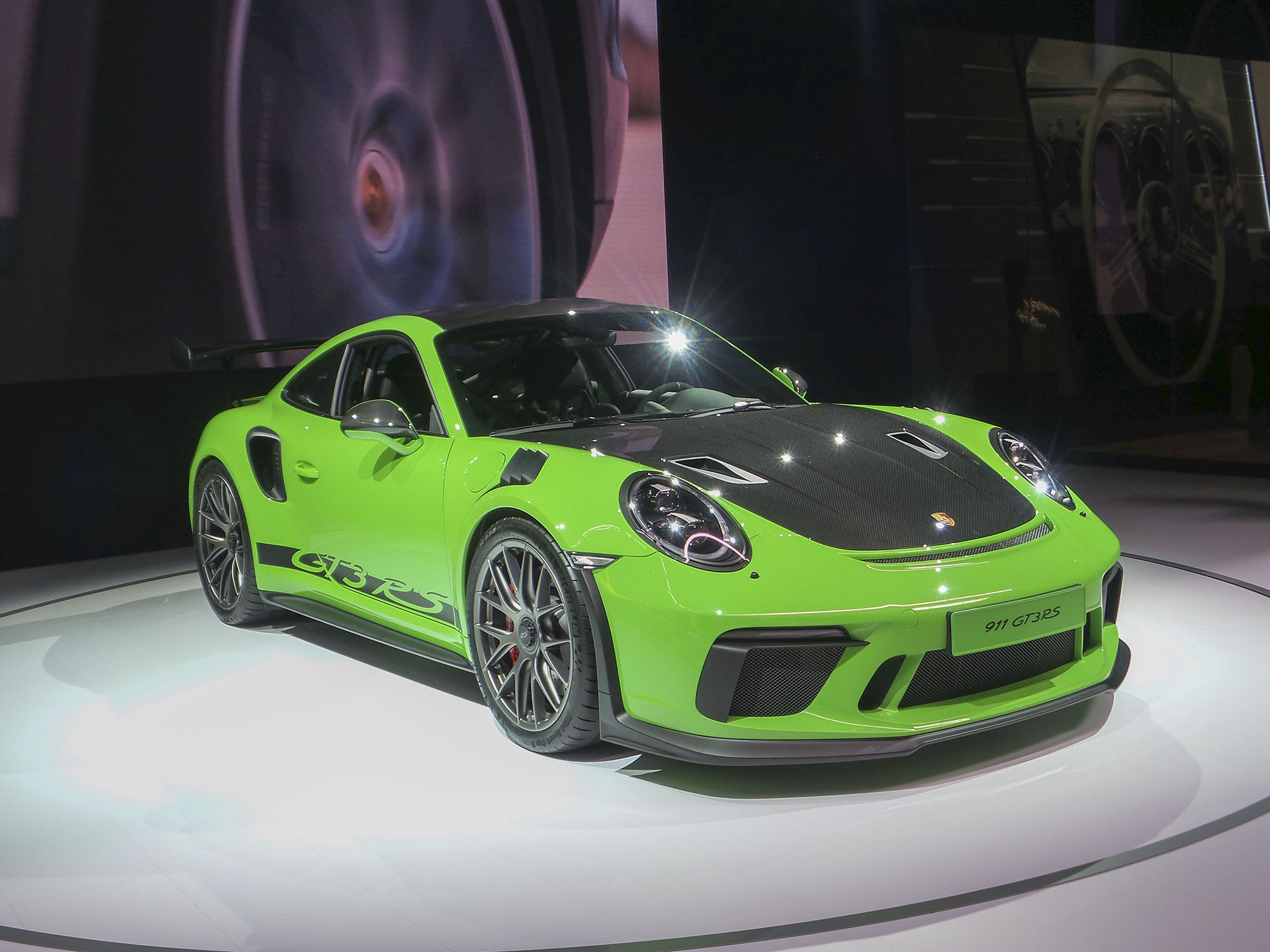 03 2019 Porsche GT3 Weissach NYIAS KBB