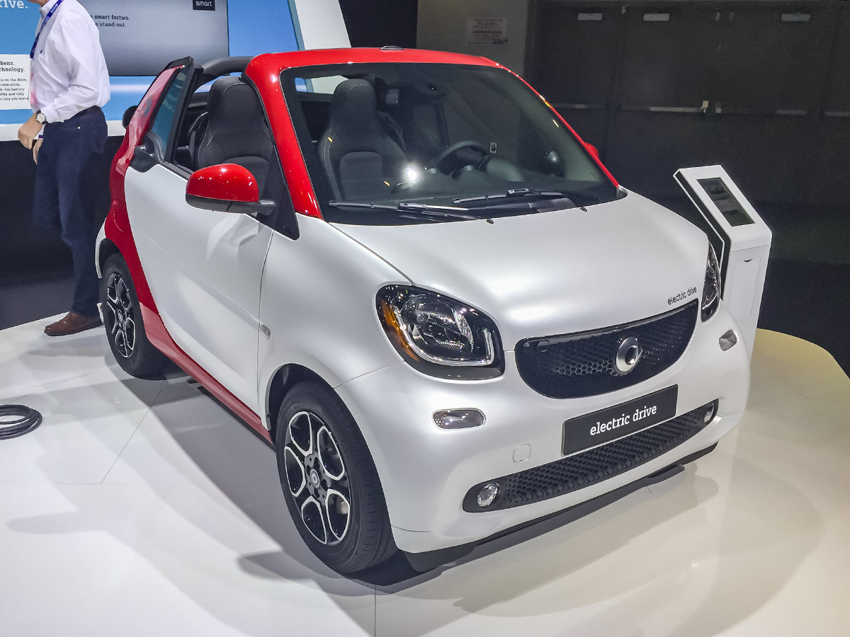 03 2019 Smart Electric Drive NAIAS KBB