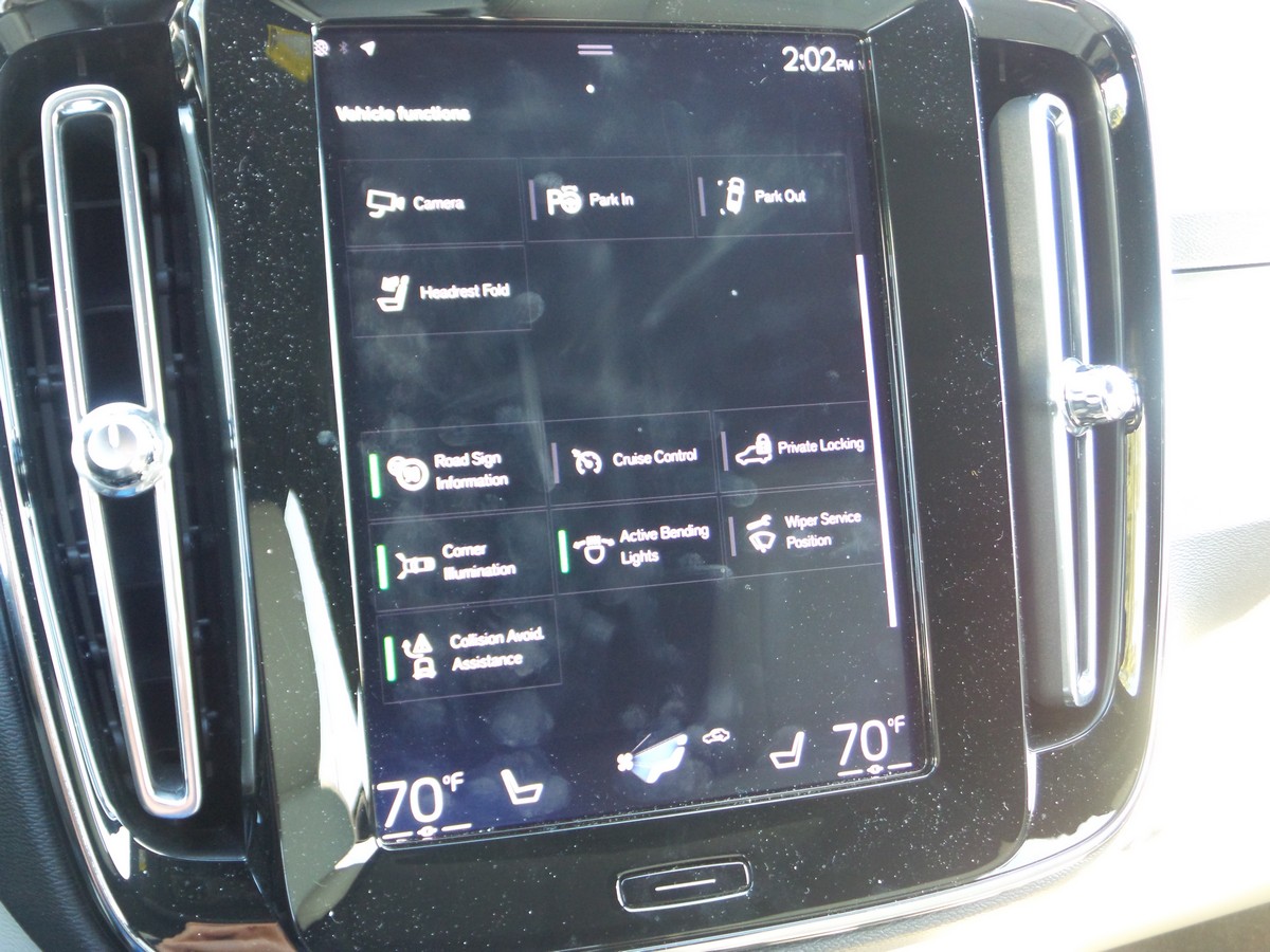 03 2019 Volvo XC40 Safety