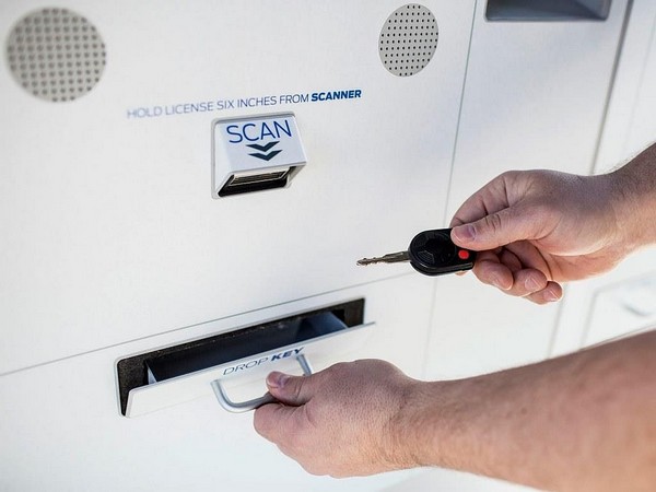 03 Ford Smart Service Kiosk