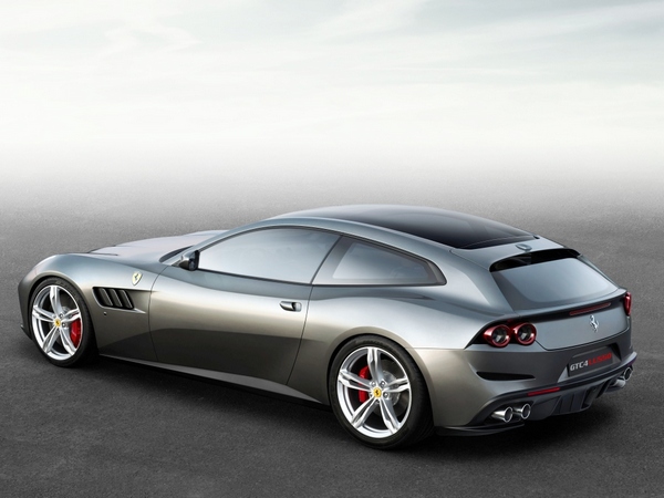 04 2016 Ferrari Gtc4lusso