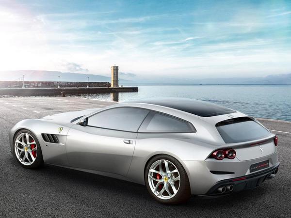 04 2017 Ferrari Gtc4lusso
