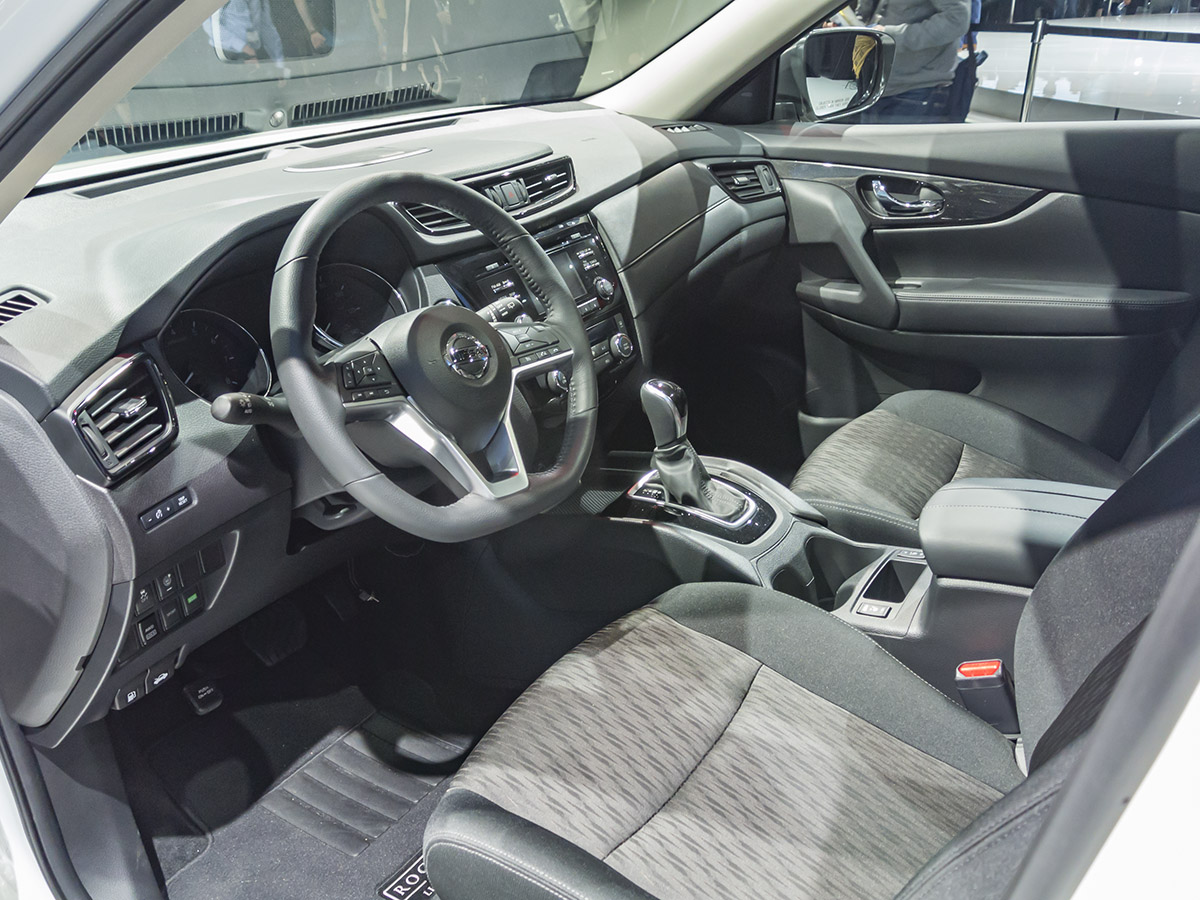 04 2017 Nissan Rogue One Special Edition La