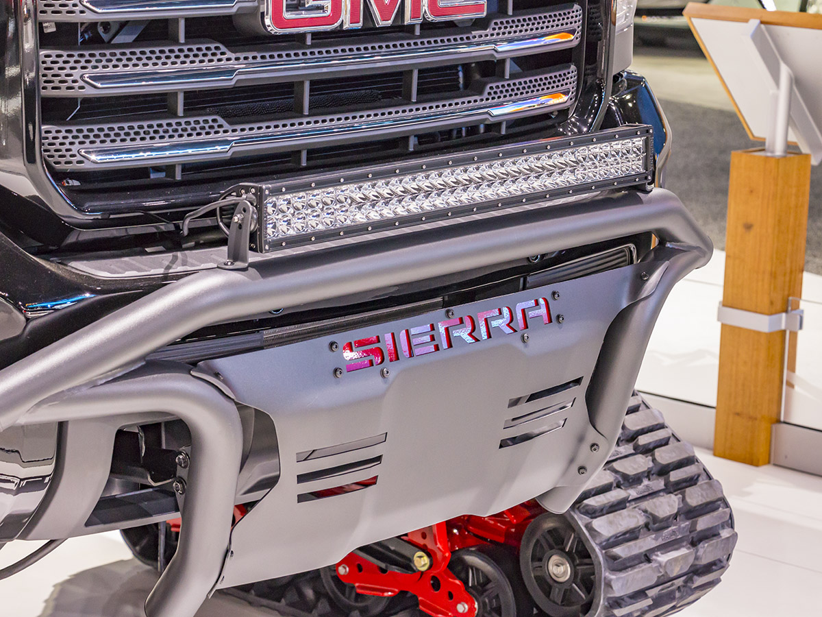 04 2018 GMC Sierra 2500HD All Mountain Concept LAAS KBB
