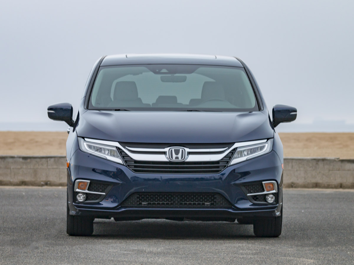 04 2018 Honda Odyssey Elite Exterior BB KBB