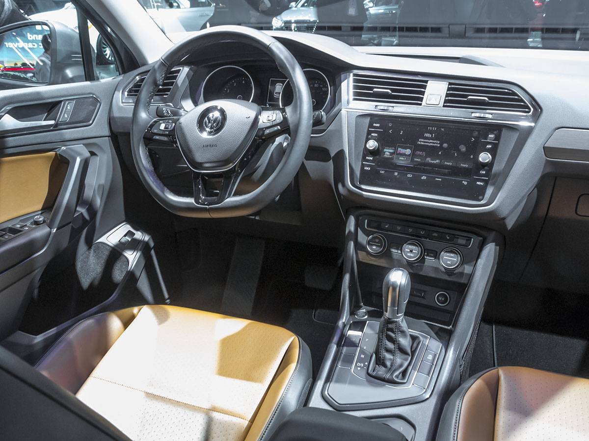04 2018 Volkswagen Tiguan Detroit KBB