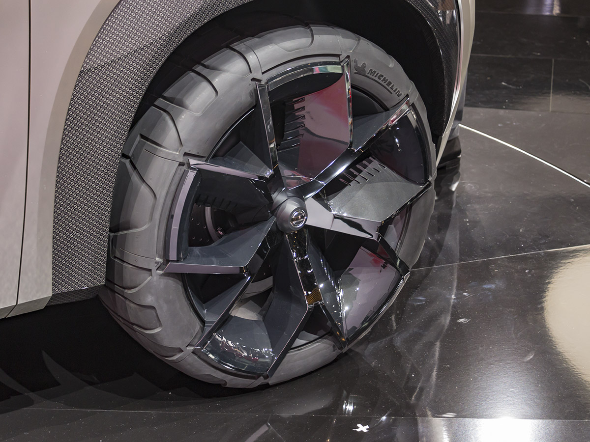 04 Nissan X Motion Concept NAIAS KBB
