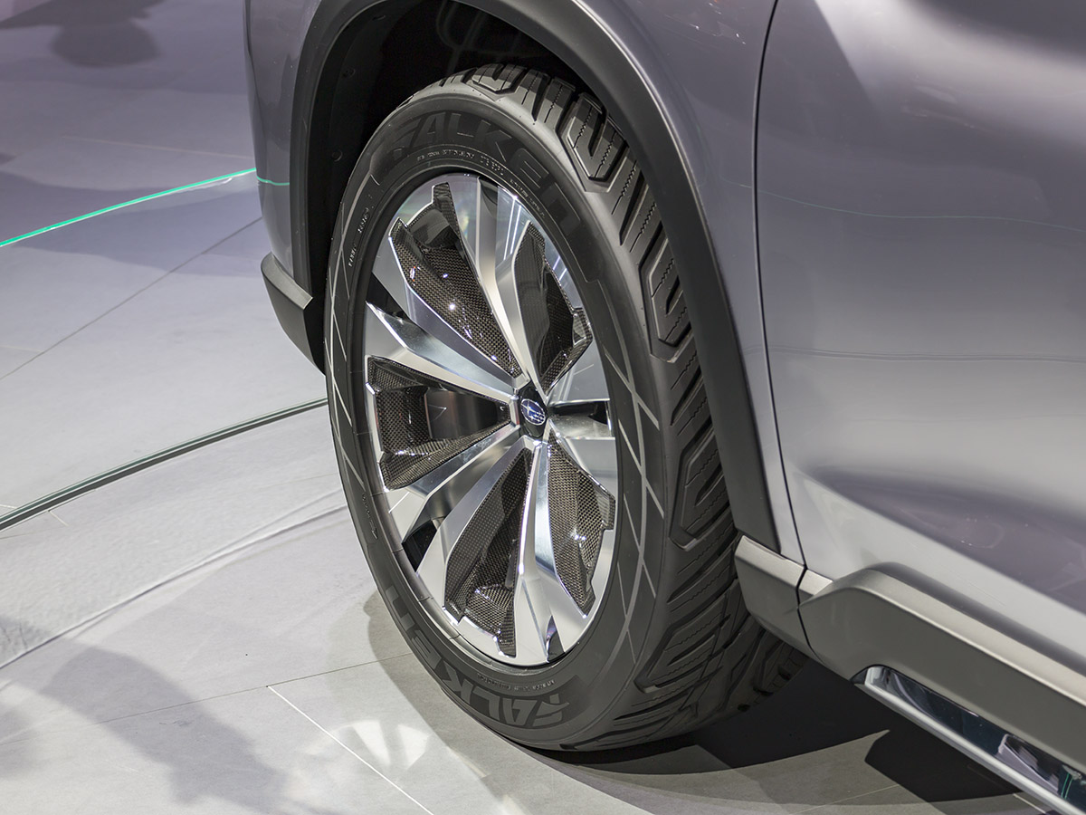 04 Subaru Ascent Concept NYIAS KBB