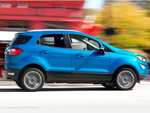 04 New Ford Ecosport