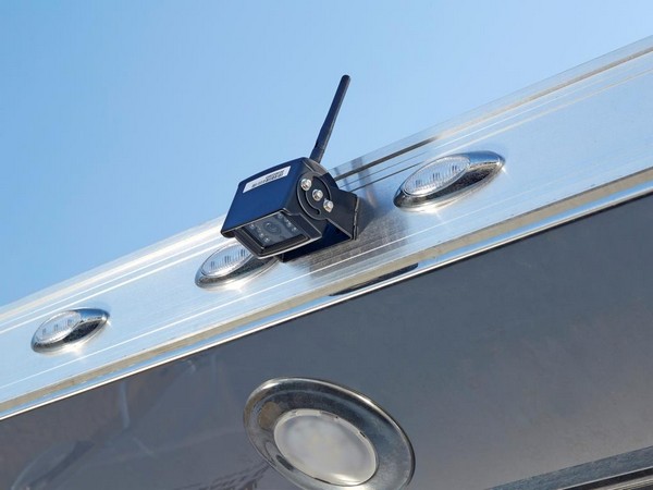 05 2016 GMC Sierra 3500HD Trailering Kit