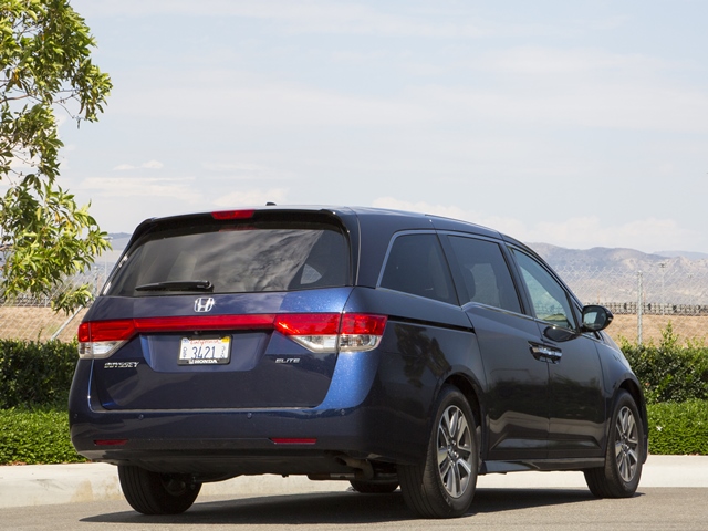 05 2016 Honda Odyssey FC 640
