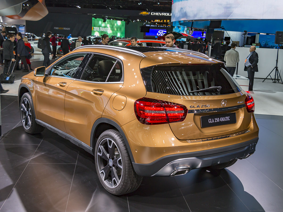 05 2017 Mercedes Benz GLA Detroit KBB