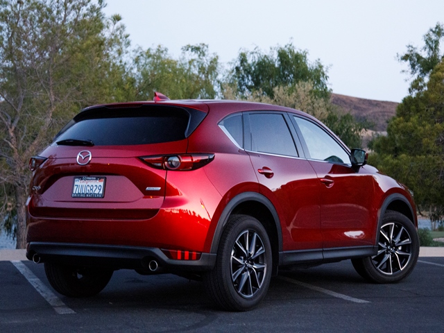 05 2017 Mazda Cx 5 Comparo