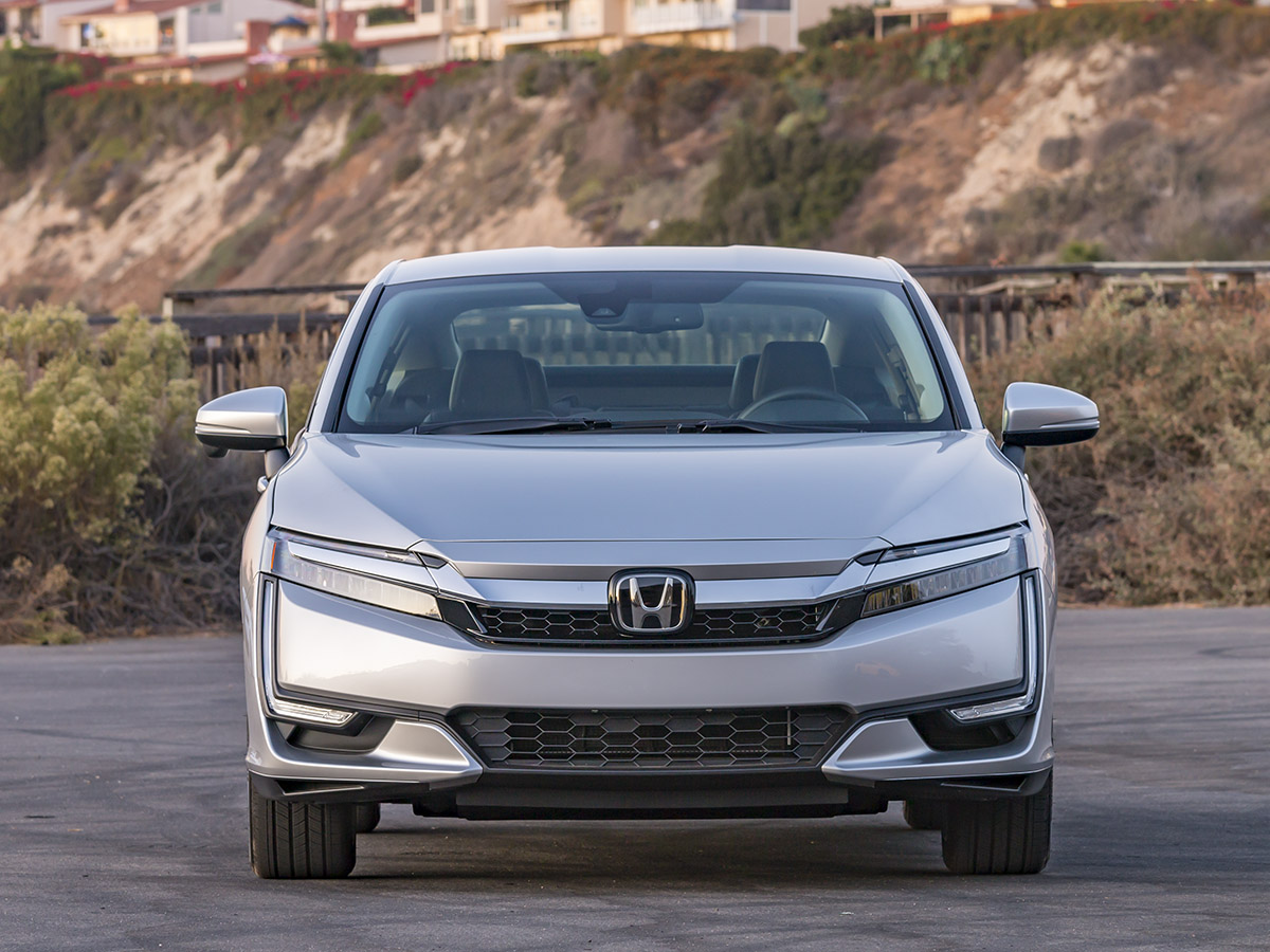 05 2018 Honda Clarity PHEV Exterior KBB