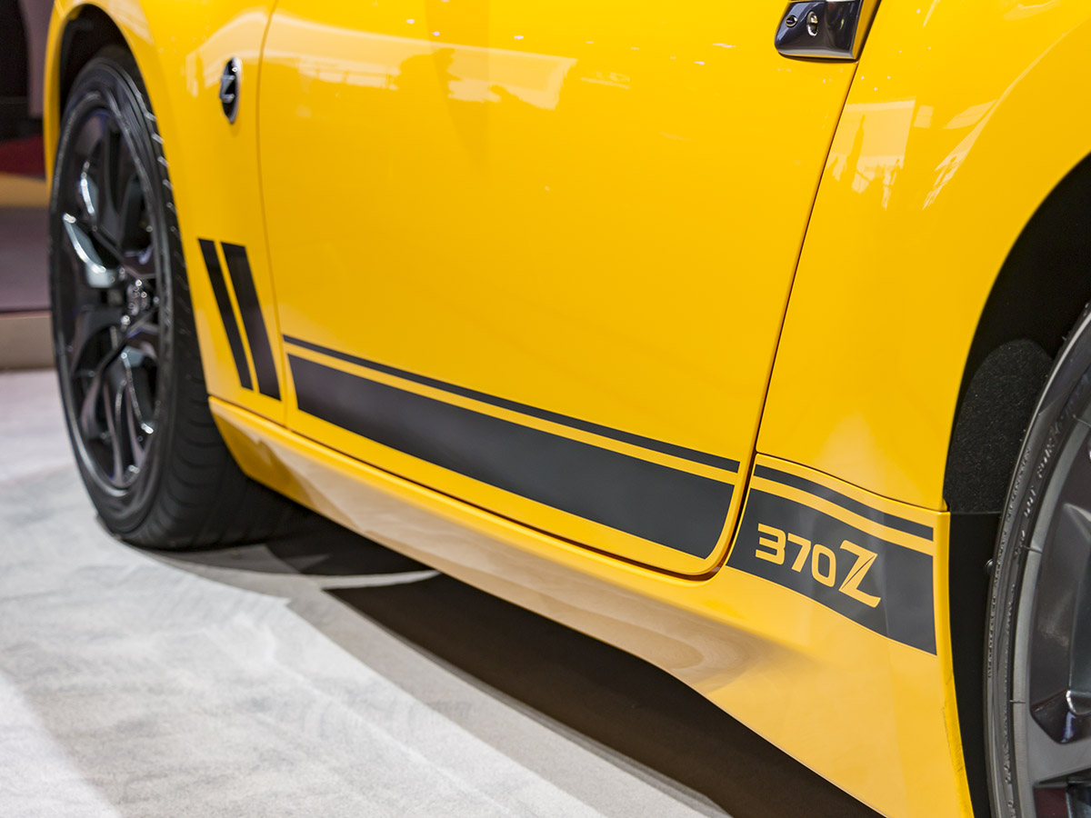 05 2018 Nissan 370Z Heritage NYIAS KBB