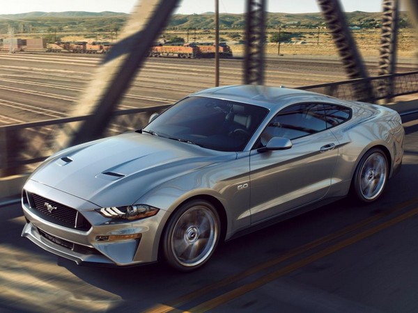 05 2018 Ford Mustang