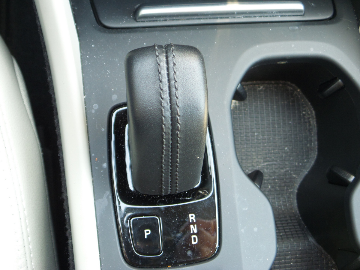 05 2019 Volvo Xc40 Gear Lever