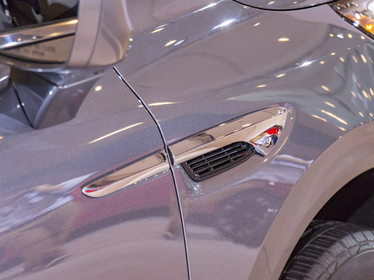 06 2018 Buick Enclave NYIAS KBB