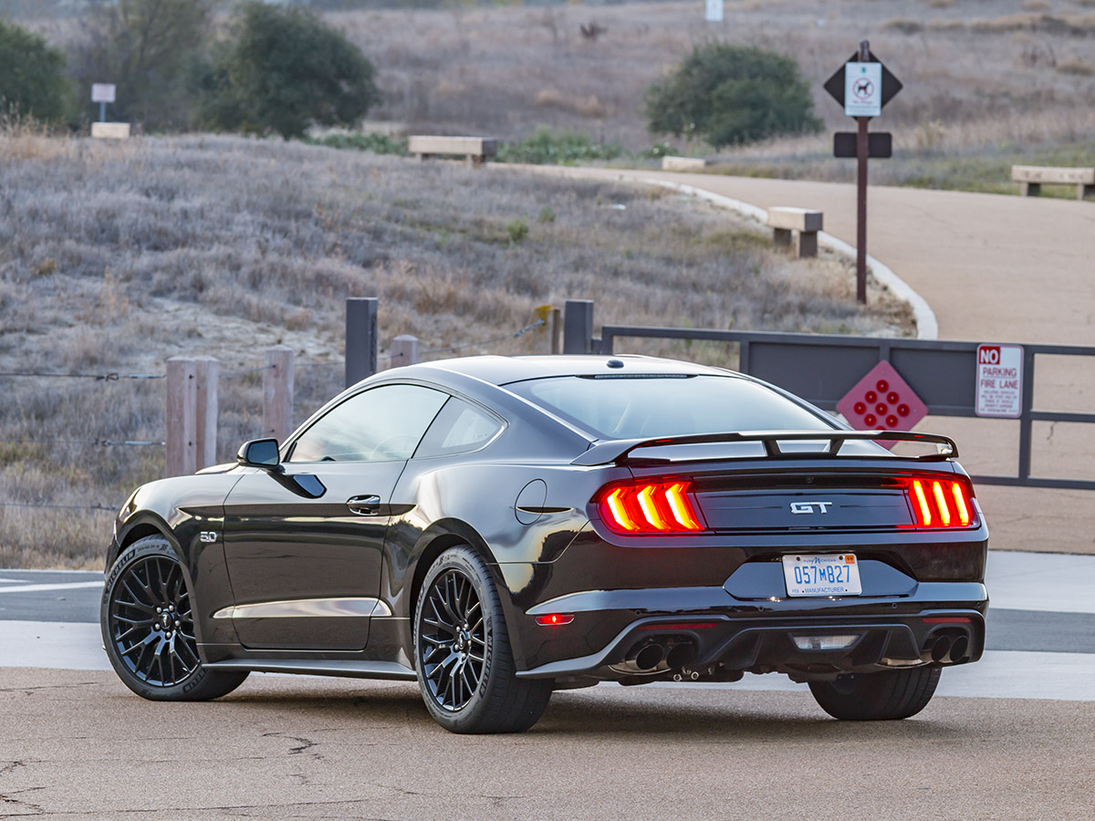 06 2018 Ford Mustang GT Exterior KBB