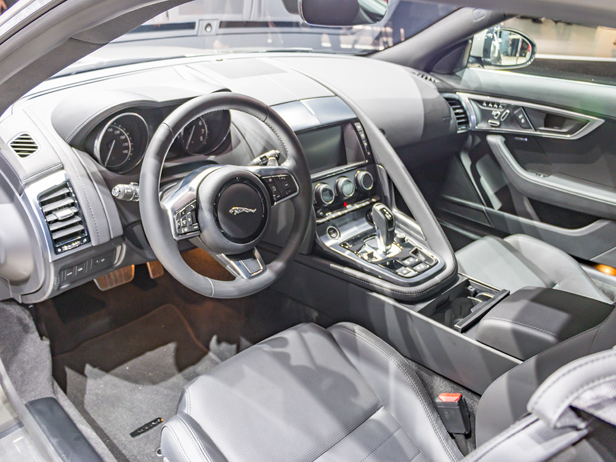 06 2018 Jaguar F Type 4 Cylinder NYIAS KBB