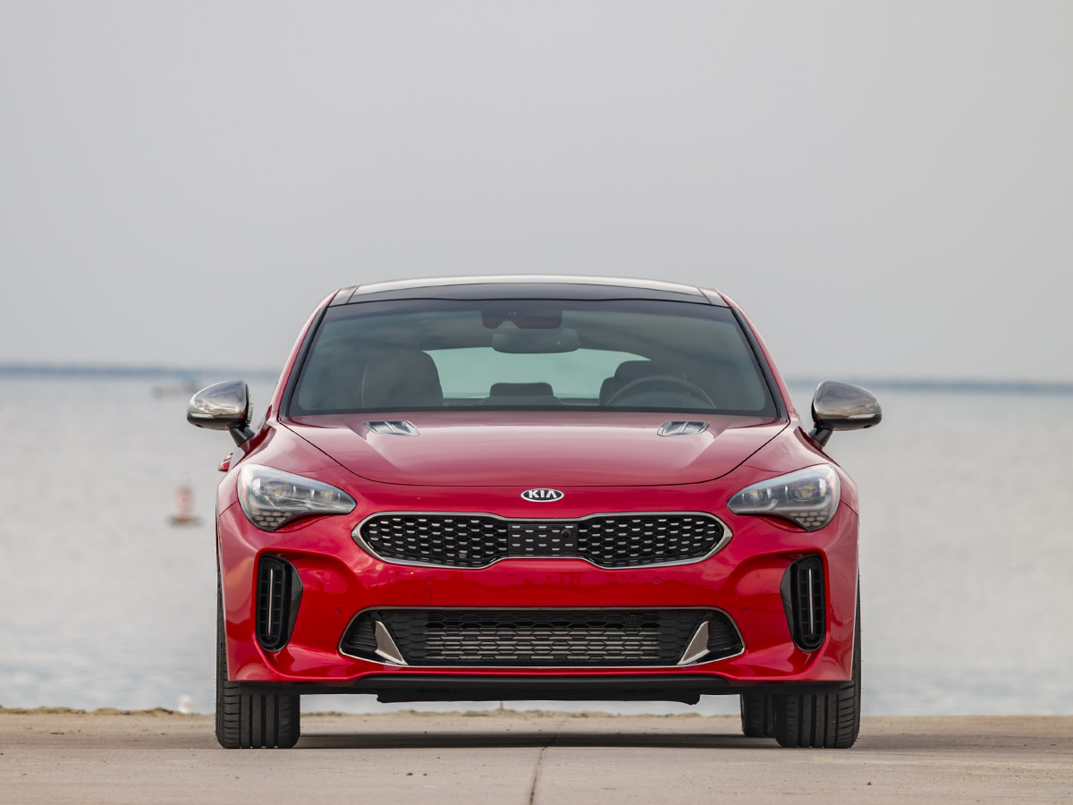 06 2018 Kia Stinger GT Exterior KBB