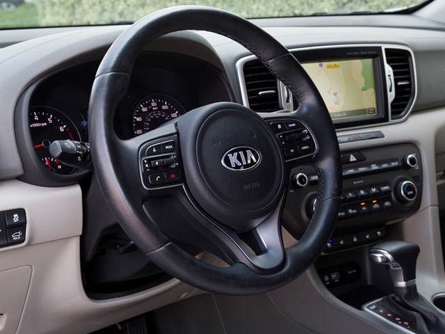 07 2017 Kia Sportage Best Buy