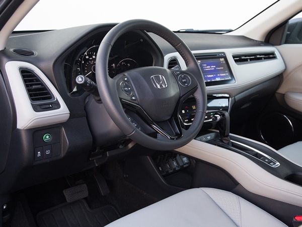 08 2016 Honda Hr V
