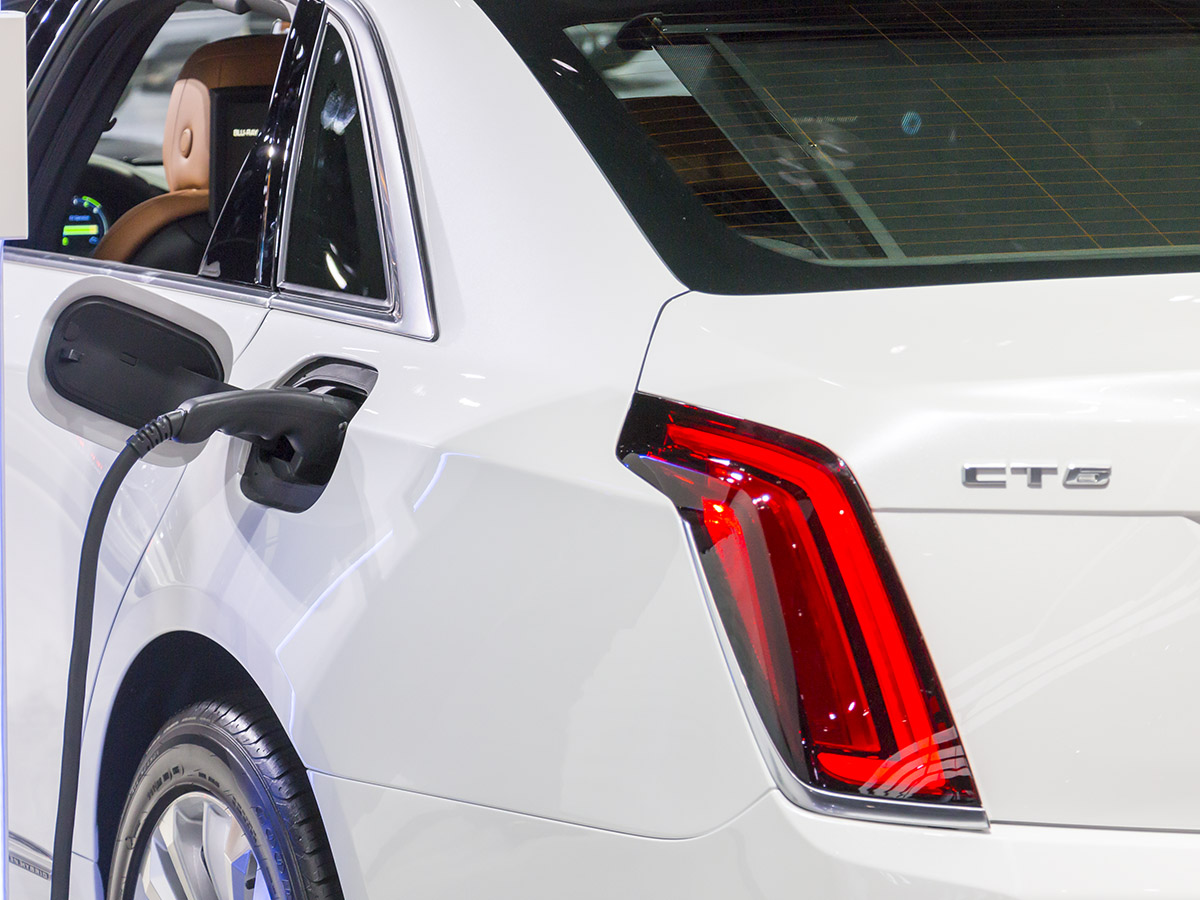 08 2017 Cadillac CT6 PHEV LA