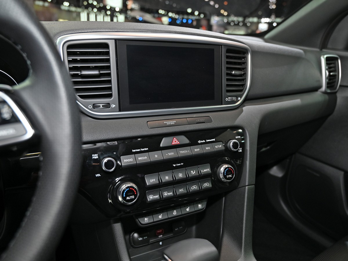 09 2020 Kia Sportage Cas19