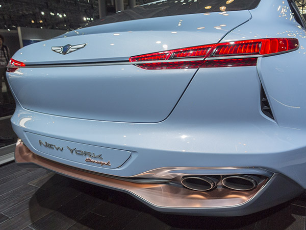 09 Hyundai Genesis New York Concept