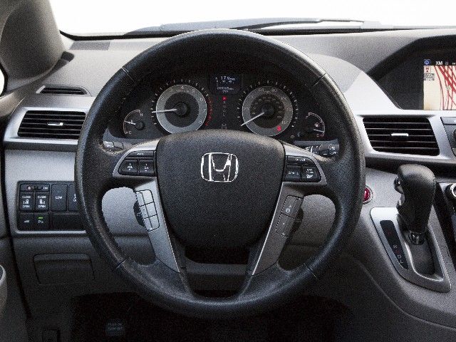 10 2016 Honda Odyssey FC 640