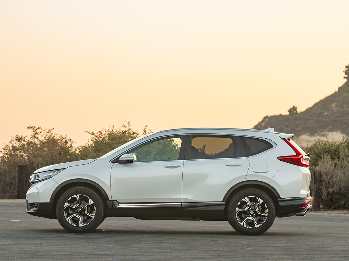10 2017 Honda CR V Exterior BB KBB