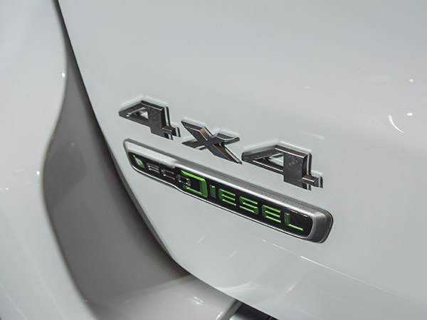 10 2017 Jeep Grand Cherokee Summit