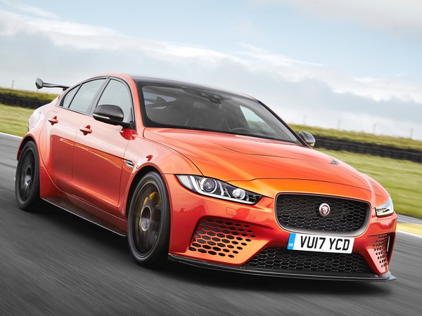 10 2018 Jaguar Xe Sv Project 8