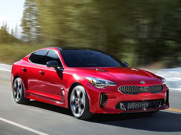 10 2018 Kia Stinger