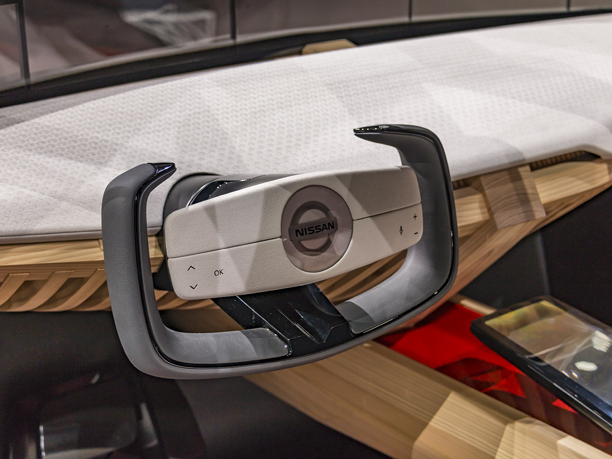 10 Nissan X Motion Concept NAIAS KBB