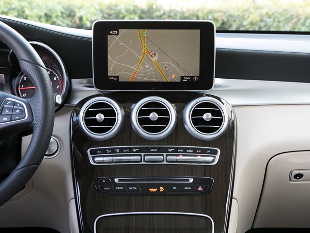 11 2017 Mercedes Benz Glc300 Best Buy